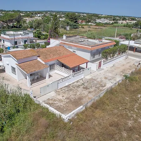 Villa Marisa 2 Ct Manduria