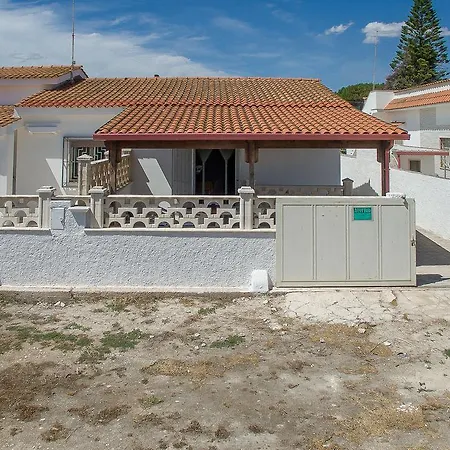 Marisa 2 Ct Villa Manduria