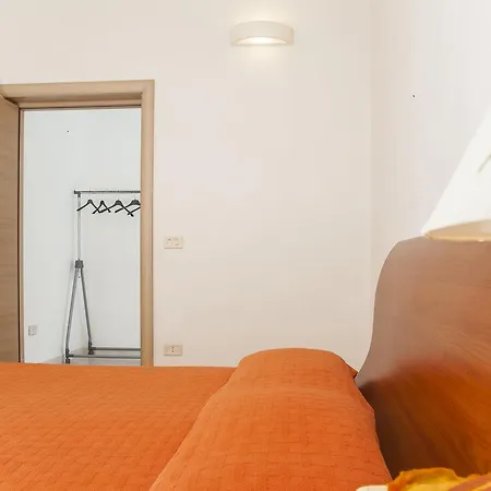 Villa Marisa 2 Ct Manduria
